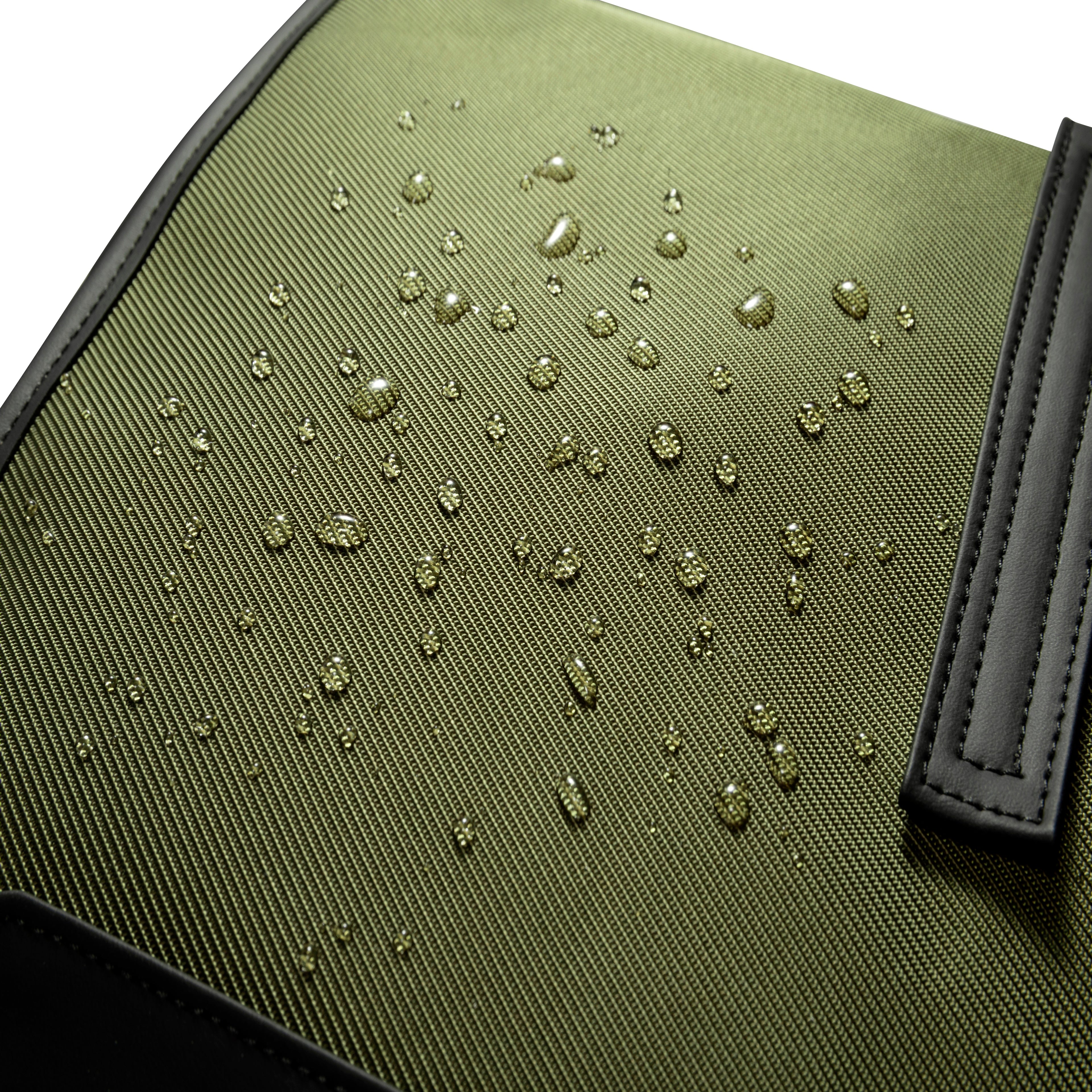 The Director — Suit & Garment Bag